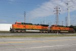 BNSF 4944 and BNSF 5472 - Burlington Northern Santa Fe